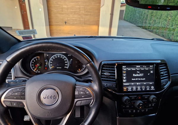 Jeep Grand Cherokee cena 139900 przebieg: 72400, rok produkcji 2020 z Drzewica małe 67